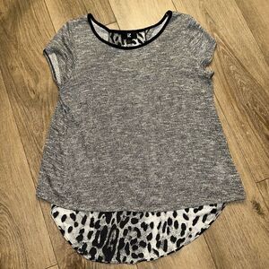 iZ Byer Women's Short Sleeve Cheetah Lined Peek A Boo Back Short Sleeve Shirt XL